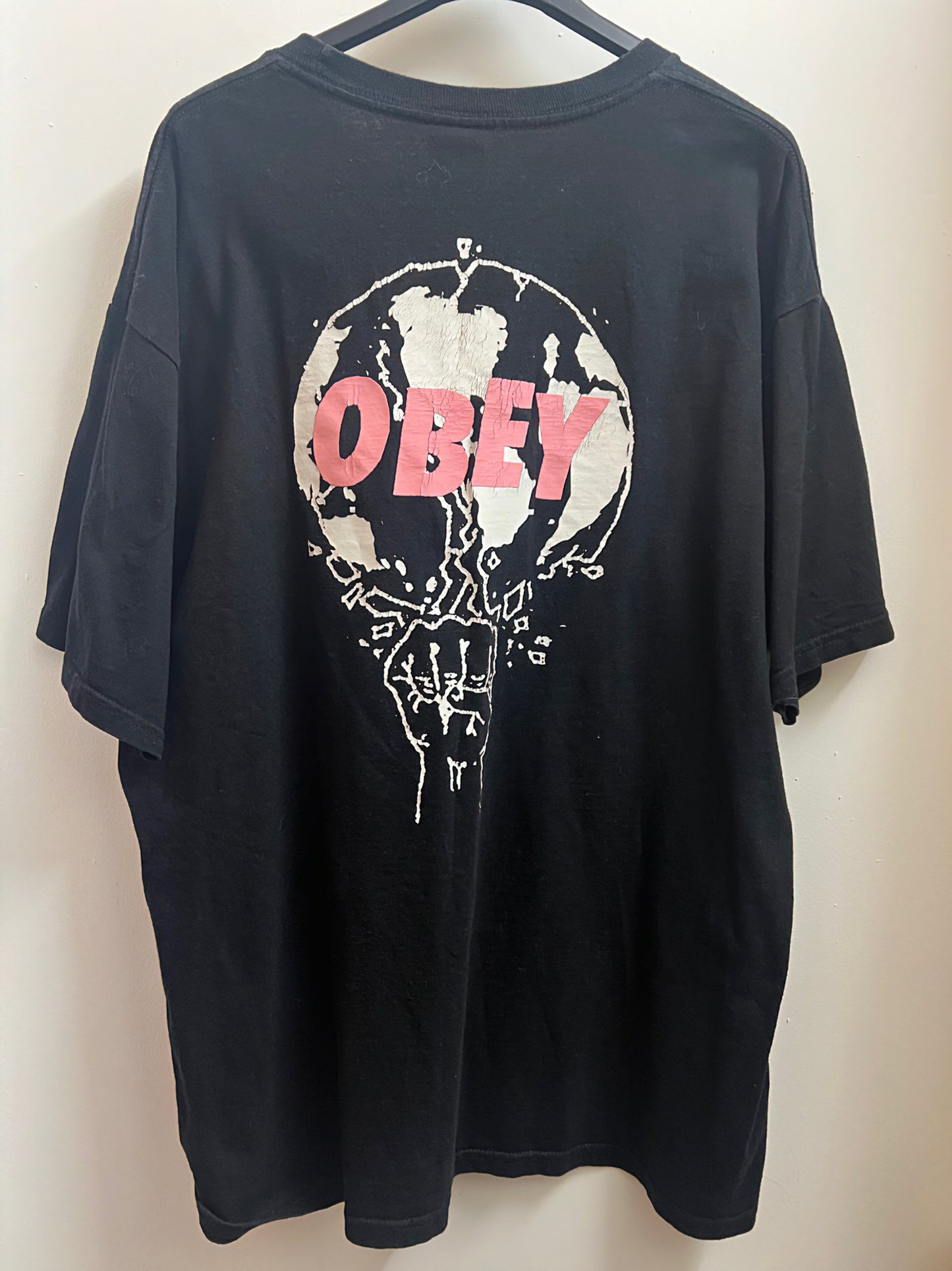 T-shirt Obey